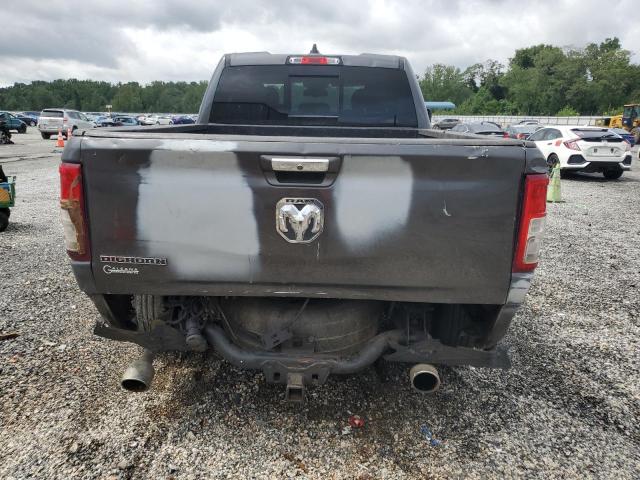 2019 RAM 1500 BIG H 1C6RREBT8KN666070