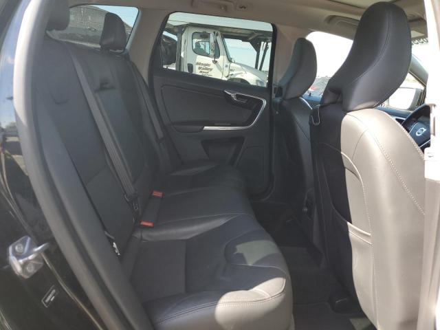 2015 VOLVO XC60 T6 PR YV4902RK9F2717174