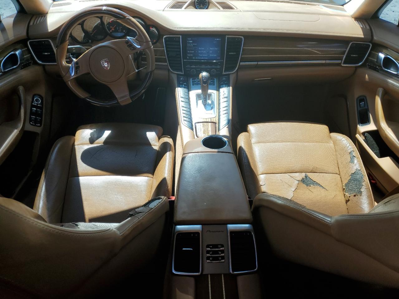 PORSCHE PANAMERA TURBO