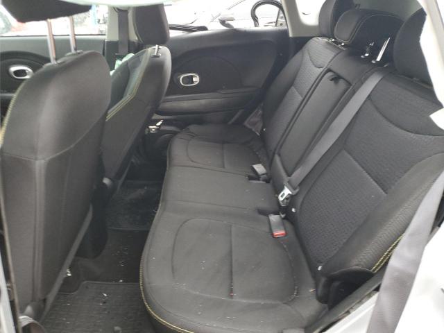 2015 KIA SOUL + - KNDJP3A57F7801519