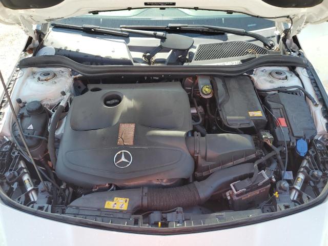 2015 MERCEDES-BENZ CLA 250 WDDSJ4EB9FN173735