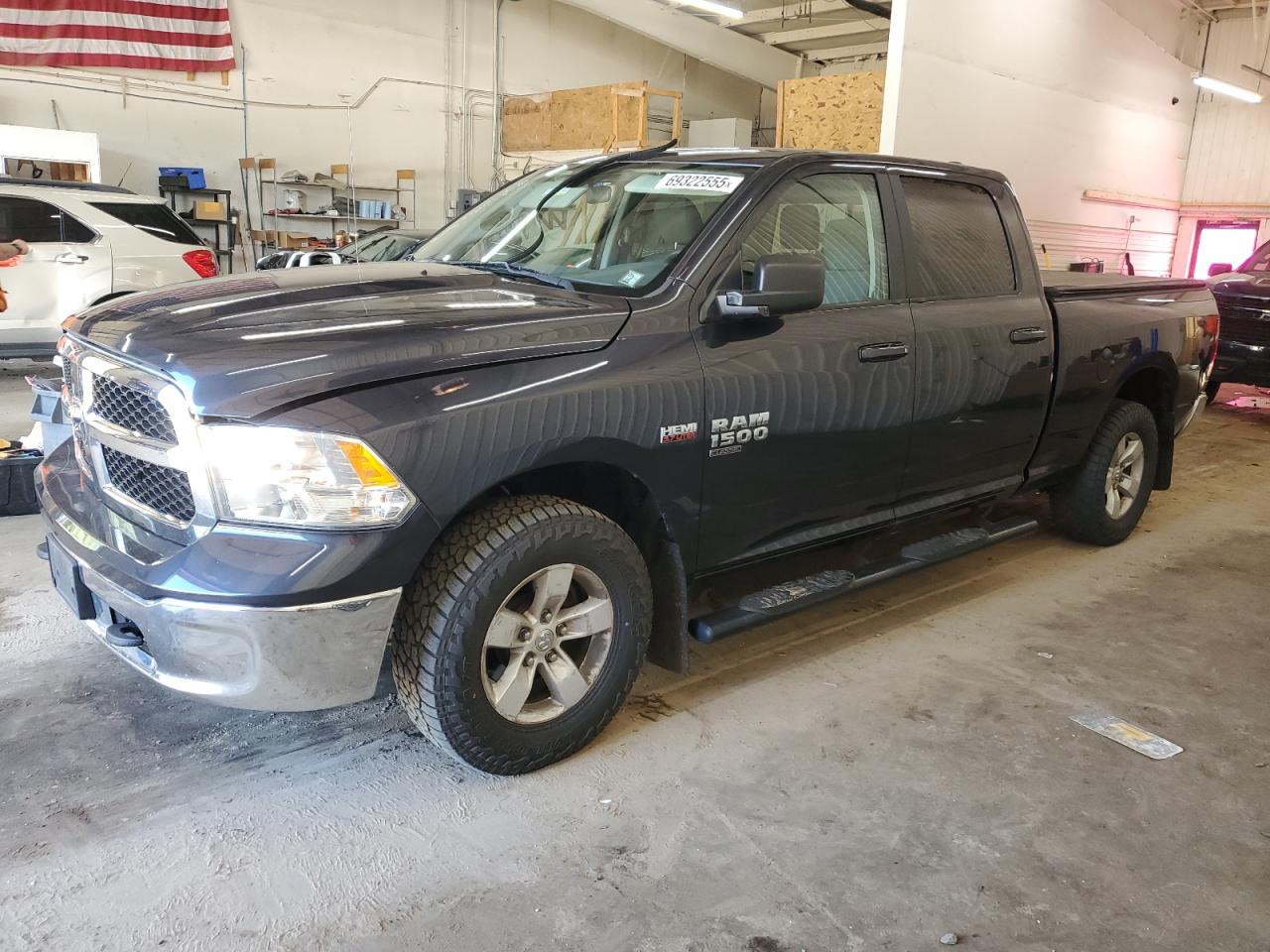 RAM 1500 SLT