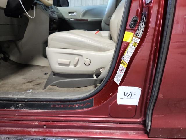 2013 TOYOTA SIENNA XLE - 5TDYK3DC8DS313836