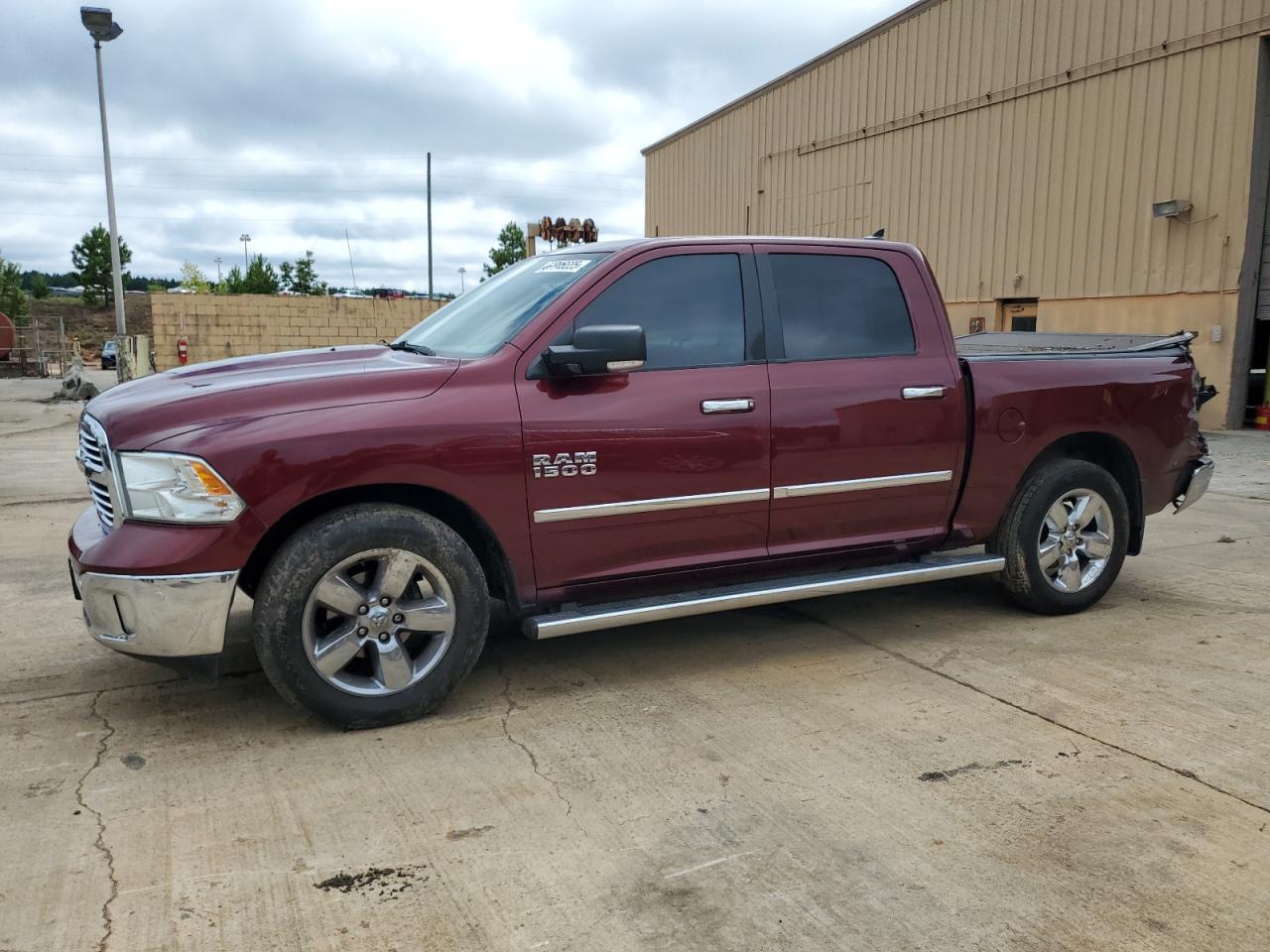 RAM 1500 SLT