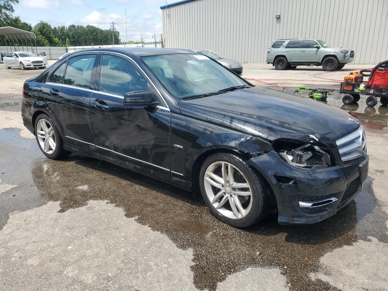 MERCEDES-BENZ C-CLASS 250