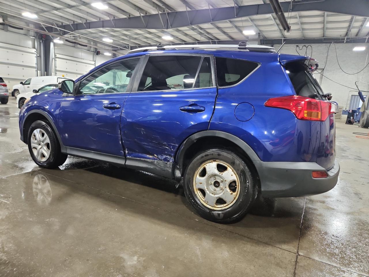 TOYOTA RAV4 LE