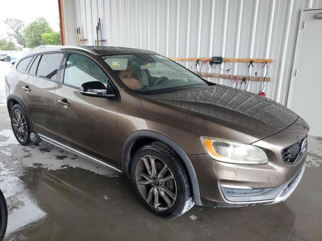 2015 VOLVO V60 CROSS YV4612HM8F1000323