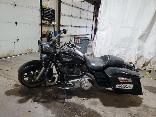 2011 HARLEY-DAVIDSON FLHP 1HD1FHM15BB665115