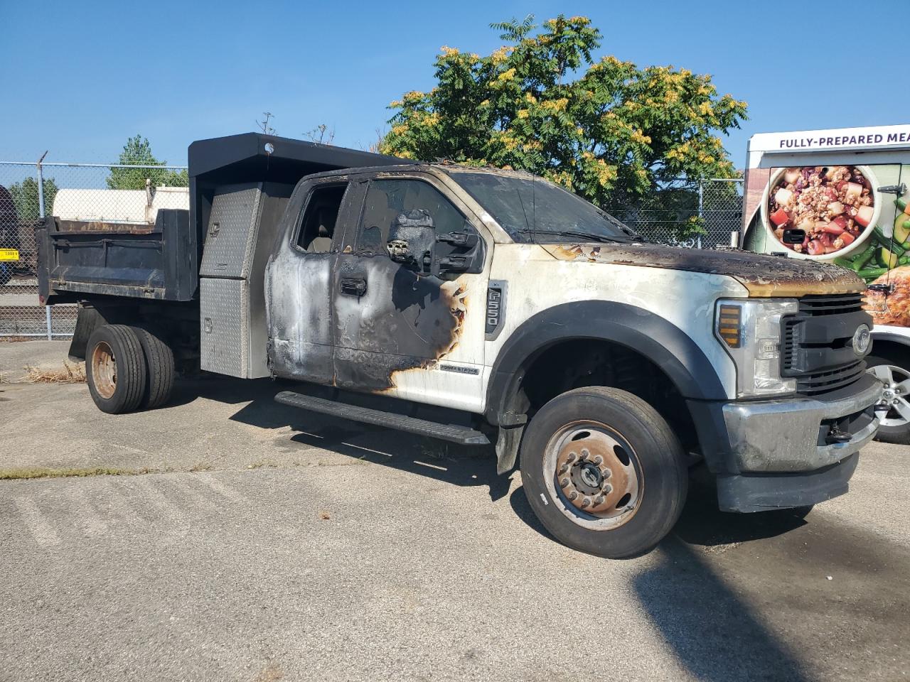 FORD F-550 SUPER DUTY