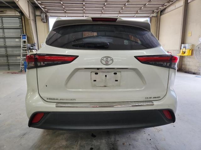 2022 TOYOTA HIGHLANDER 5TDHZRBH3NS226747