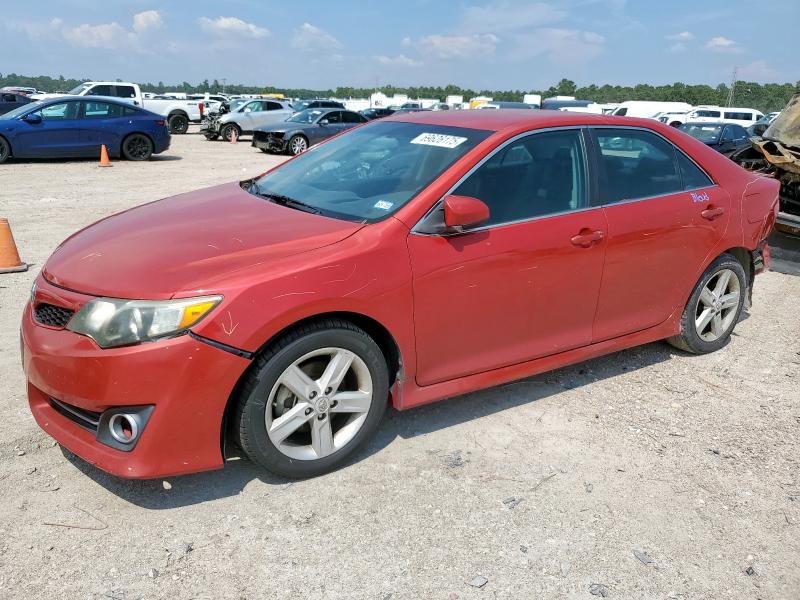 TOYOTA CAMRY BASE