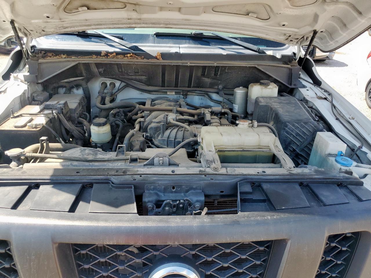 NISSAN NV2500 2500 SV