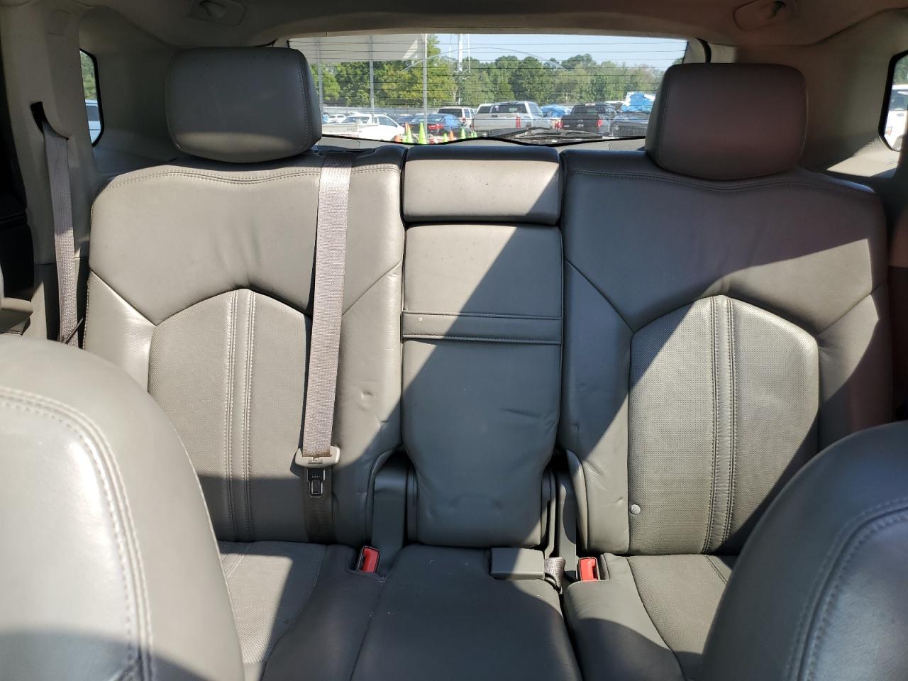 CADILLAC SRX LUXURY COLLECTION