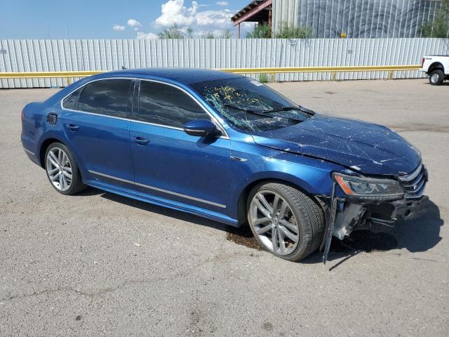 2017 VOLKSWAGEN PASSAT R-L 1VWDT7A36HC014244