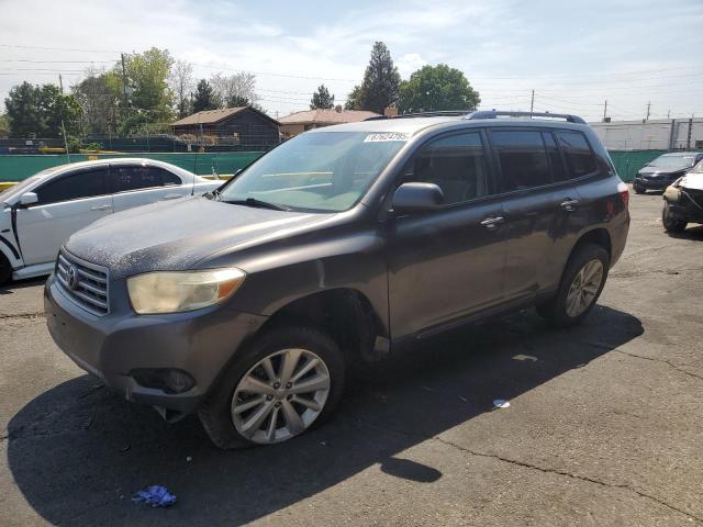 TOYOTA HIGHLANDER