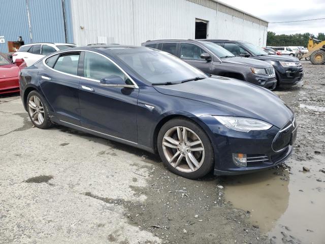 2015 TESLA MODEL S 85 5YJSA1H2XFFP78687