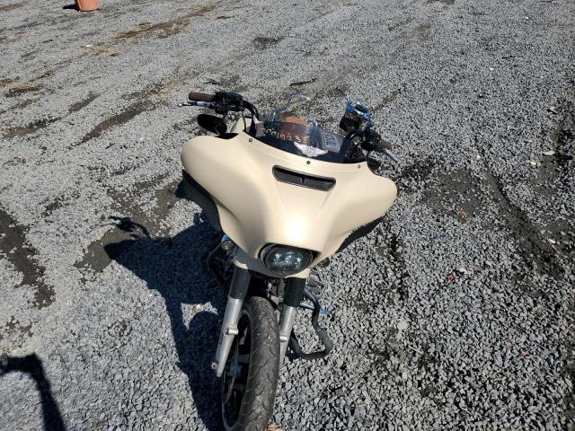 2014 HARLEY-DAVIDSON FLHXS STRE 1HD1KRM19EB661381