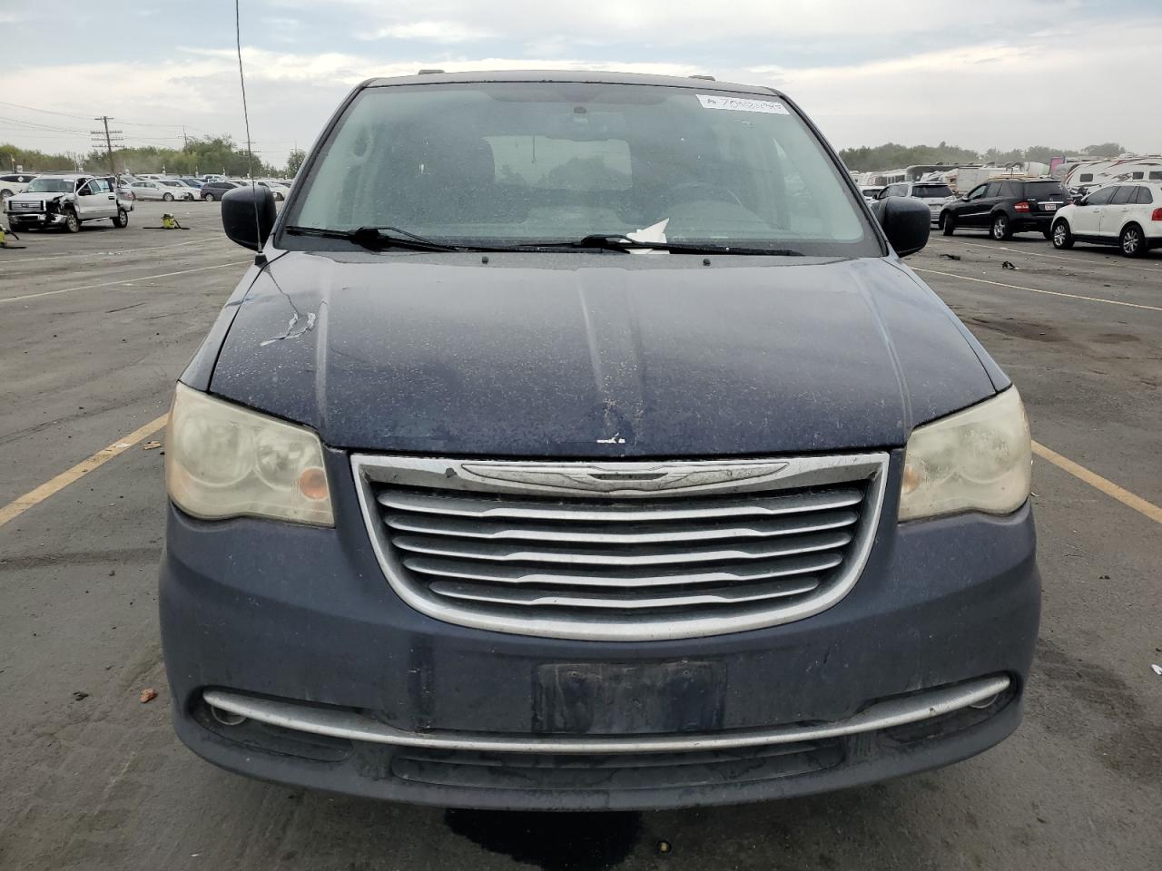 CHRYSLER TOWN & COUNTRY TOURING