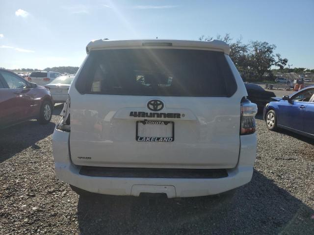 2019 TOYOTA 4RUNNER SR5 - JTEZU5JR3K5209580