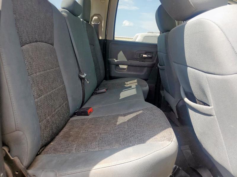 2017 RAM 1500 SLT - 1C6RR6GT3HS651016