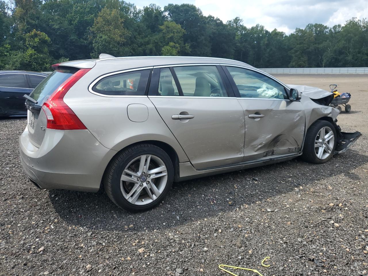 VOLVO V60 PREMIER+