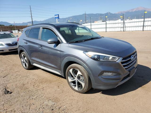 2018 HYUNDAI TUCSON VAL KM8J3CA27JU777813