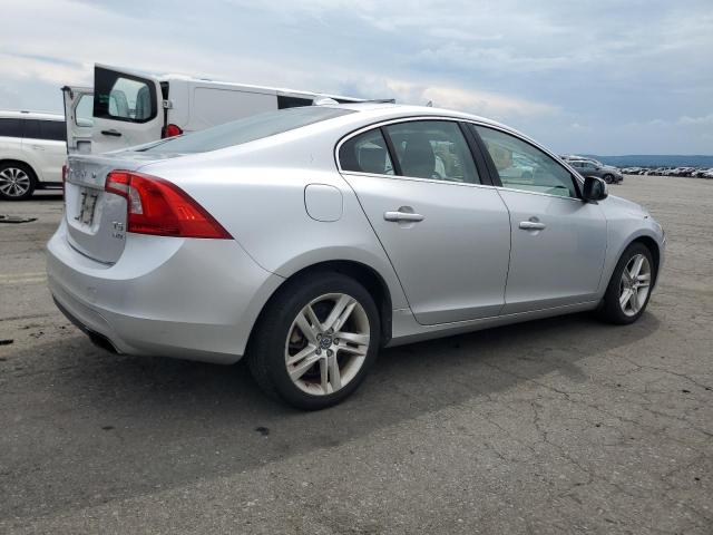 2015 VOLVO S60 PREMIE YV1612TB1F2303120