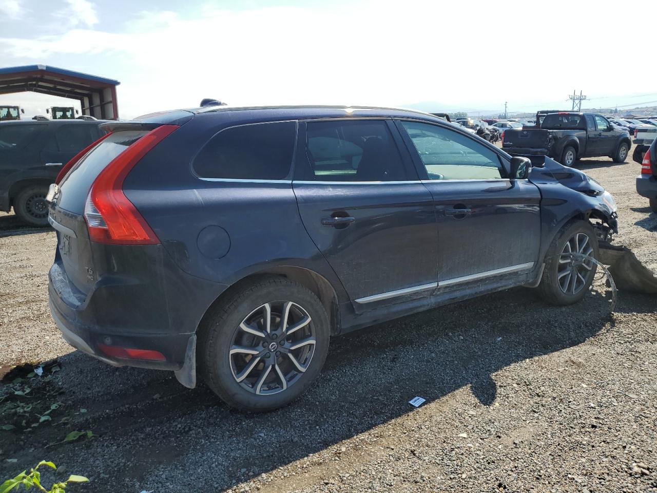 VOLVO XC60 T6 DYNAMIC