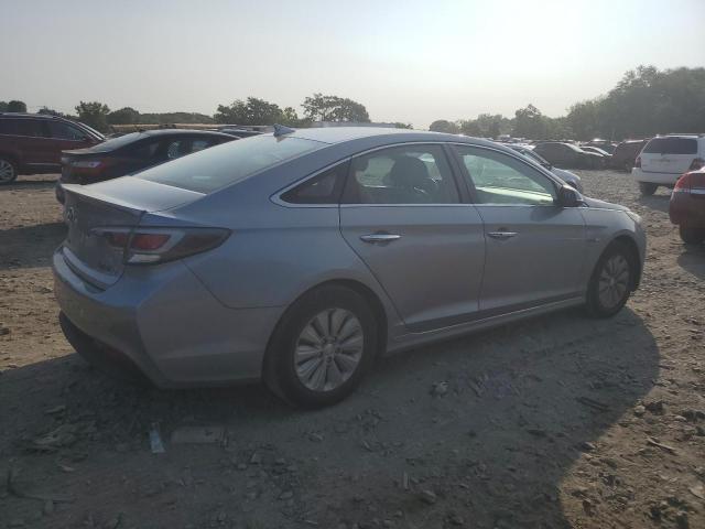 2016 HYUNDAI SONATA HYB KMHE24L19GA016919
