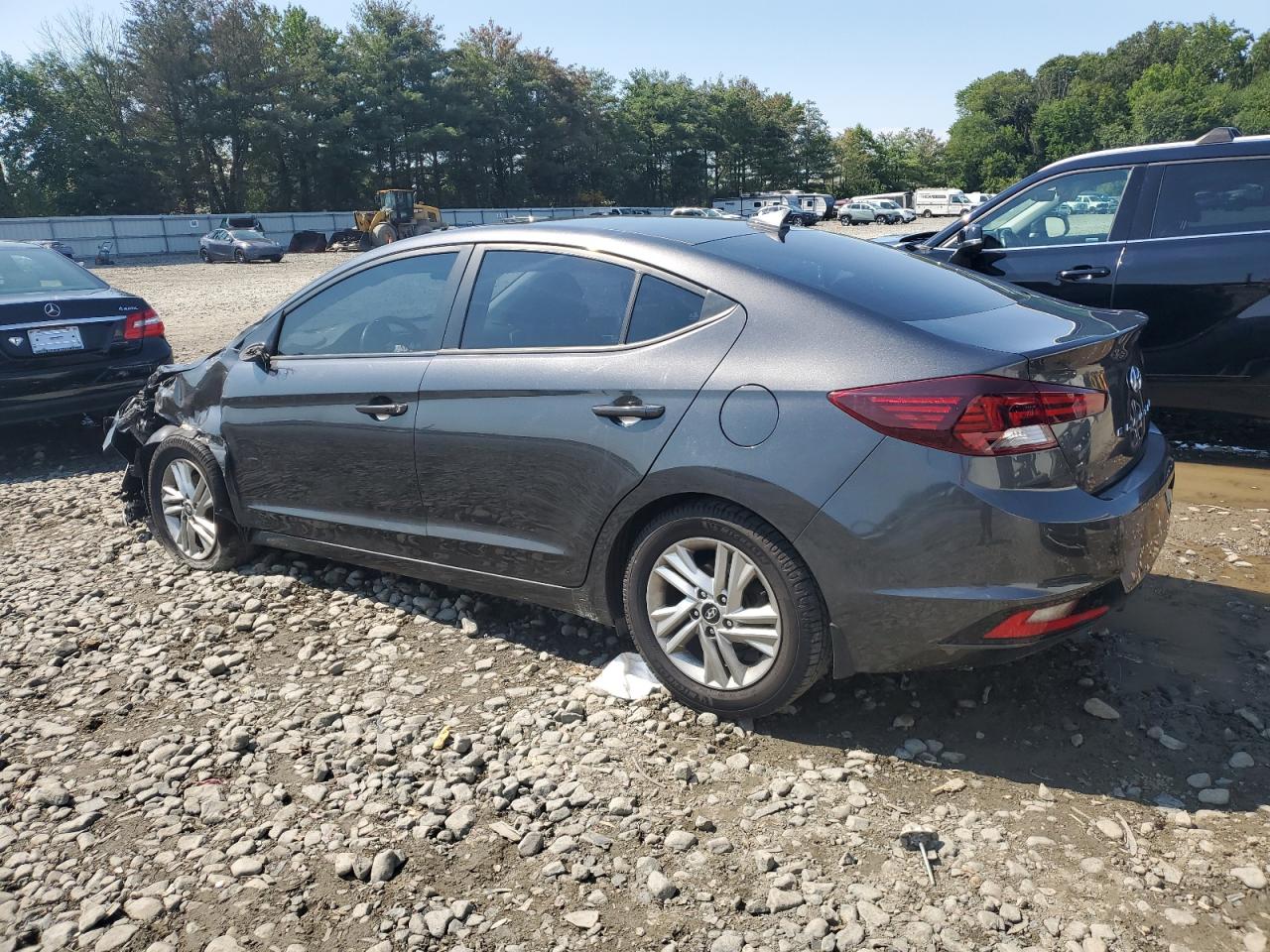HYUNDAI ELANTRA SEL