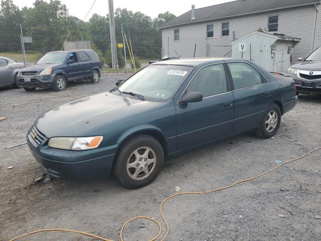 TOYOTA CAMRY CE