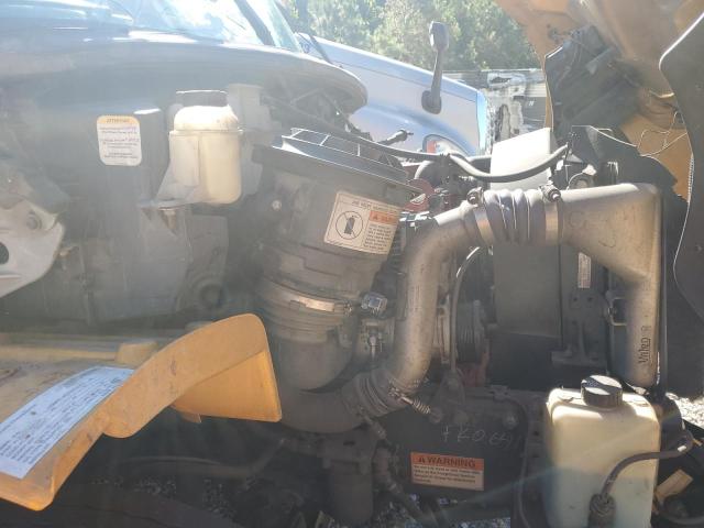 2014 FREIGHTLINER CHASSIS B2 #3301801328