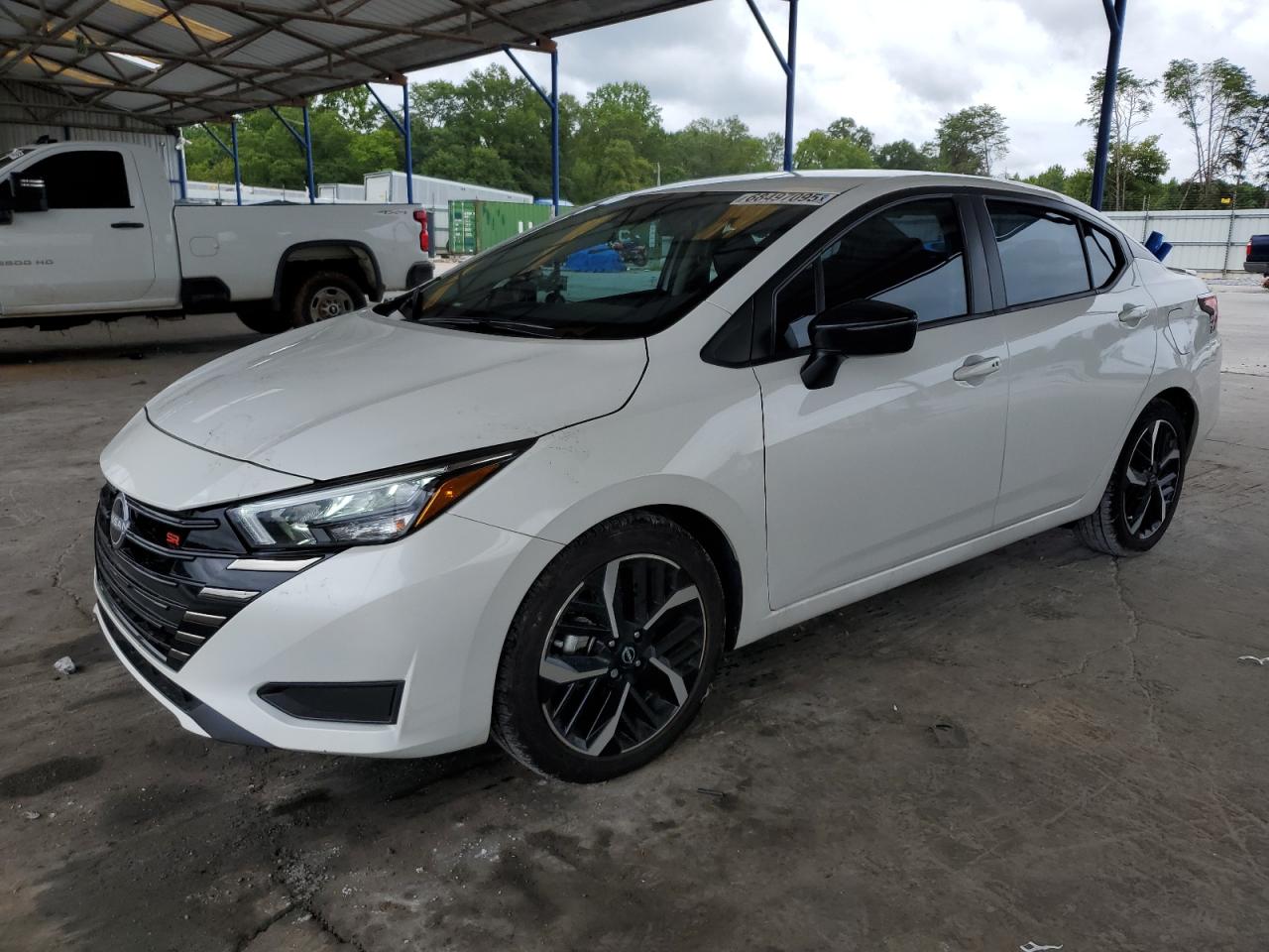 NISSAN VERSA SR