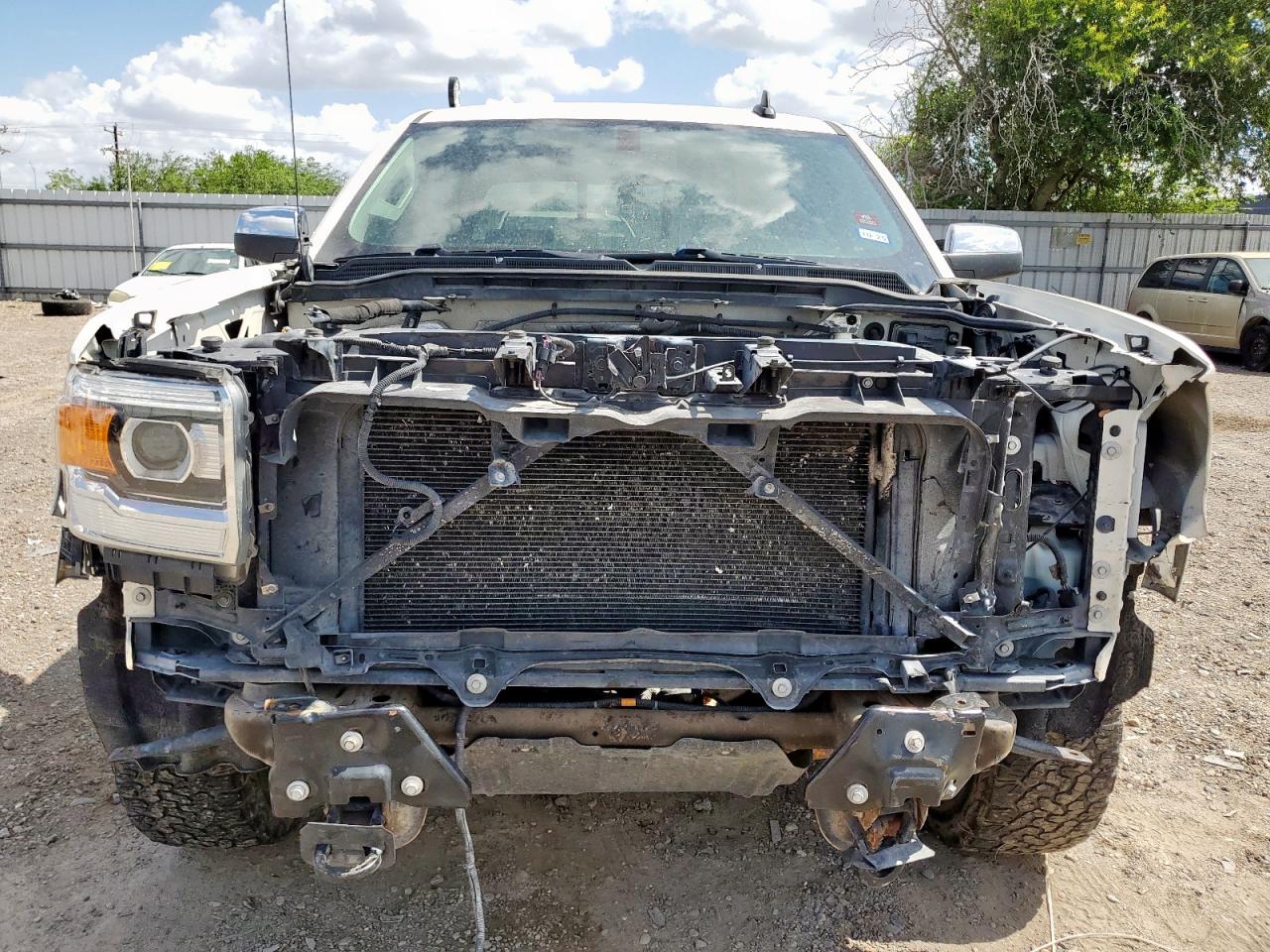 GMC SIERRA K1500 SLT