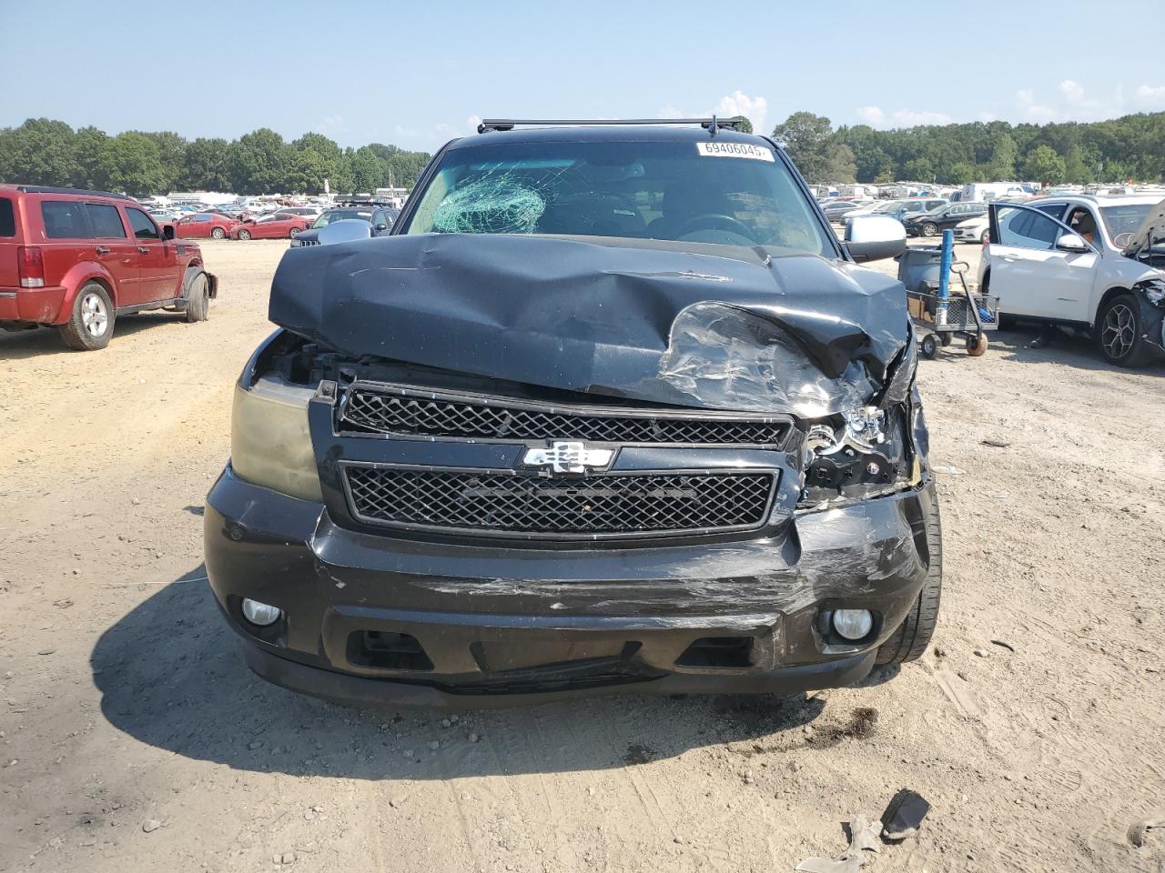 CHEVROLET TAHOE C1500 LTZ