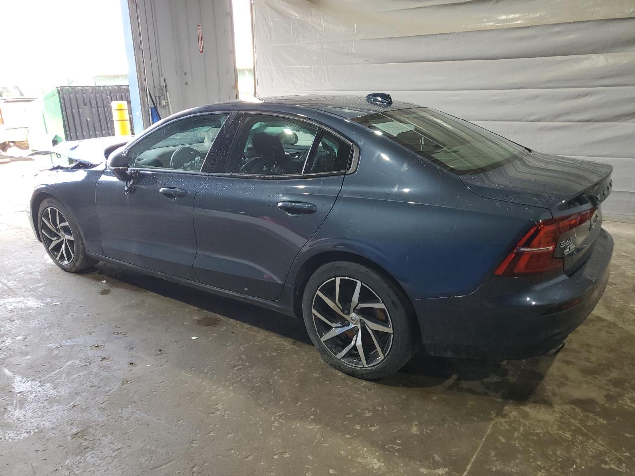 VOLVO S60 T6 MOMENTUM