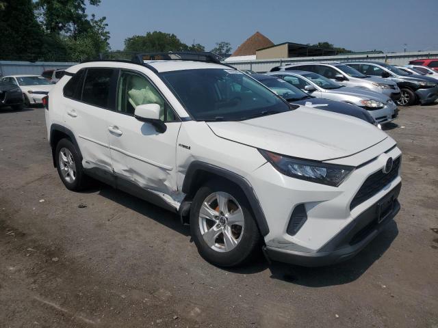 2019 TOYOTA RAV4 LE - JTMMWRFV0KD003788