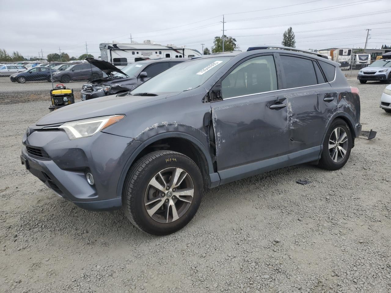 TOYOTA RAV4 XLE