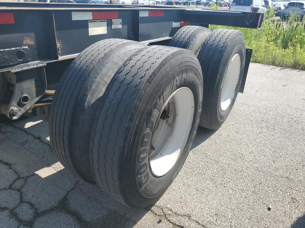 Lot #3224702178 1988 STRICK UNKNOWN