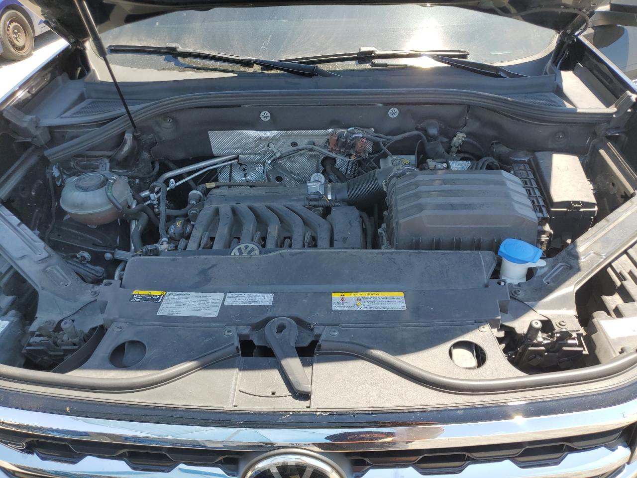 VOLKSWAGEN ATLAS CROSS SPORT SE