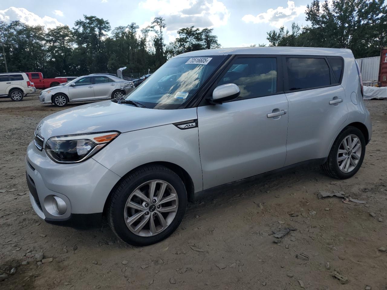 KIA SOUL +