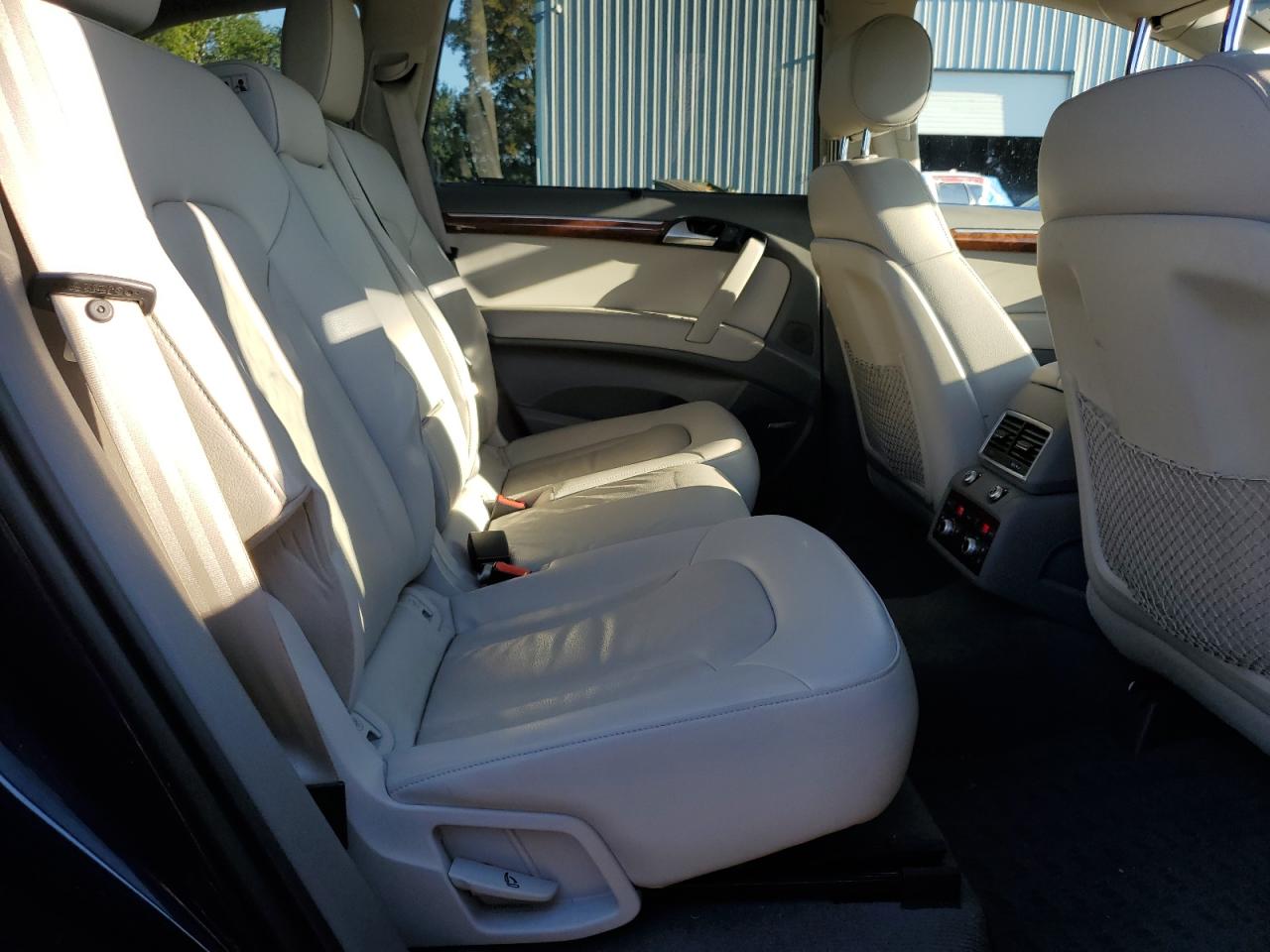 AUDI Q7 PREMIUM PLUS