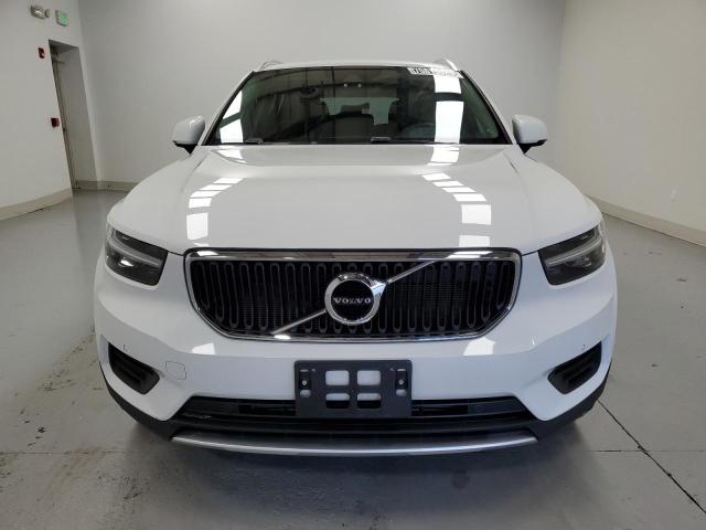 2020 VOLVO XC40 T5 MOMENTUM YV4162UK4L2338730