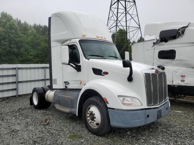 PETERBILT TRACTOR 579 2016 white tractor diesel 1XPBA48X2GD339620 photo #1