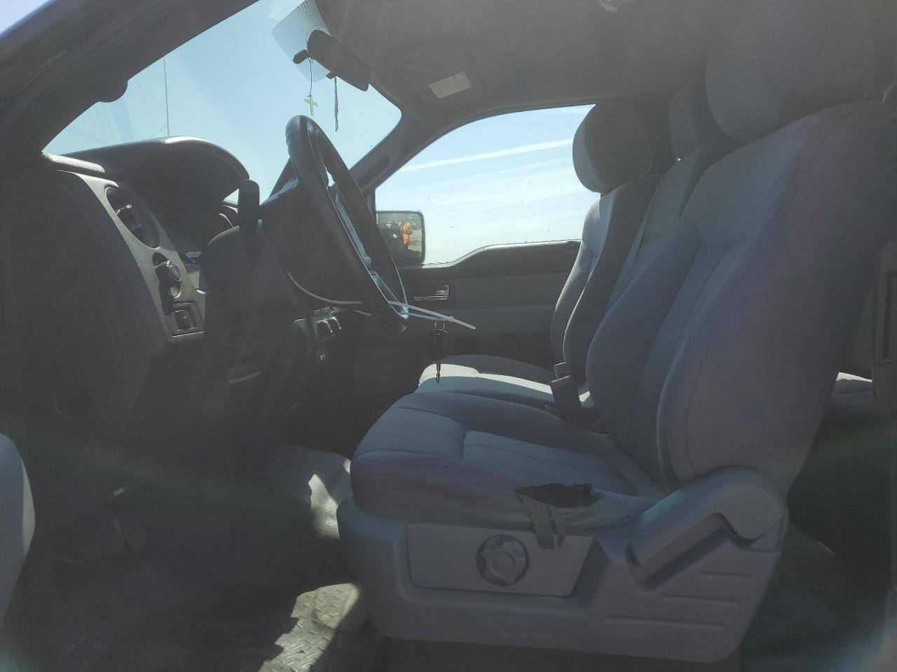 FORD F-150 SUPER CAB