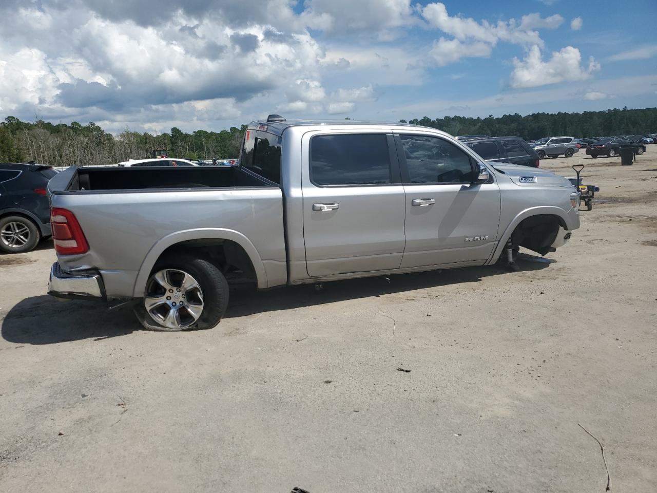 RAM 1500 LARAMIE