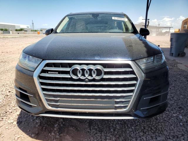 2017 AUDI Q7 PREMIUM WA1LAAF79HD037017