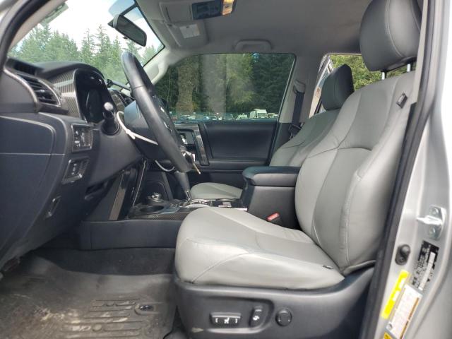 2019 TOYOTA 4RUNNER SR JTEBU5JR2K5673400
