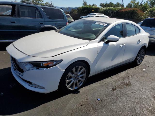 MAZDA 3 PREFERRE