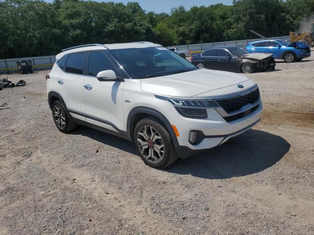 2021 KIA SELTOS SX KNDETCA29M7151365